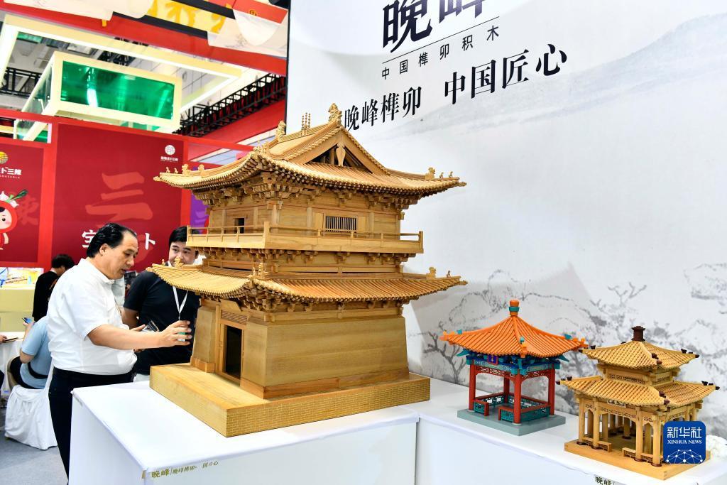登录最佳东方官网